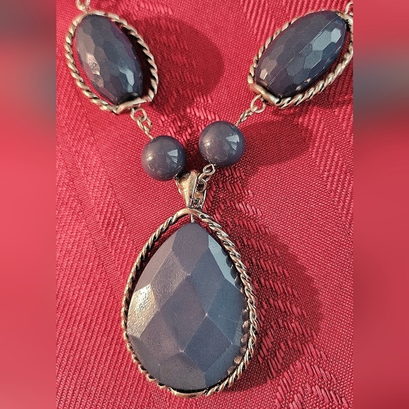 Vintage Silver and Blue Chalcadony Necklace - Picture 5 of 7